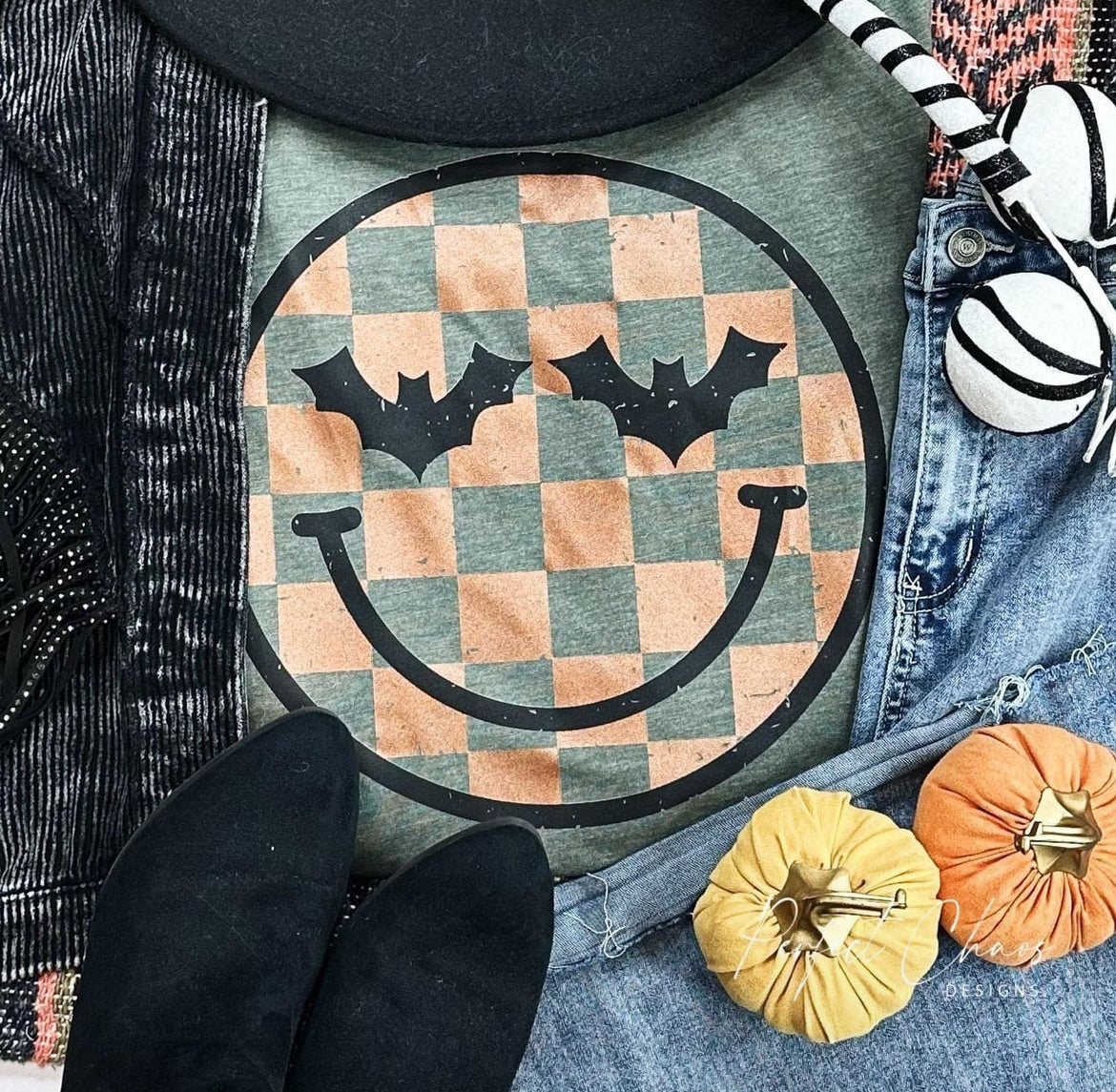 Smiley Checkered Bat Eyes