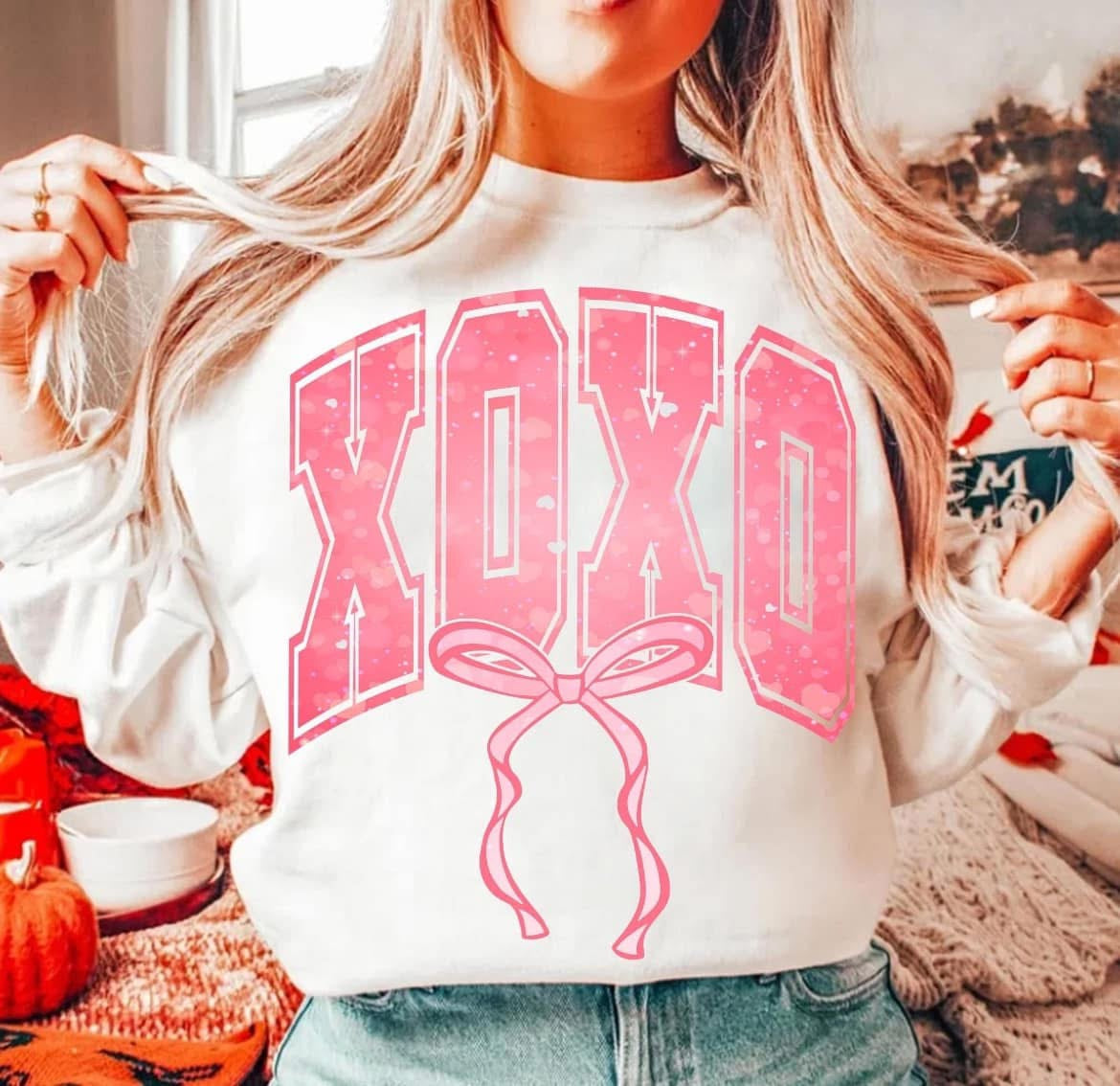 XOXO Bow