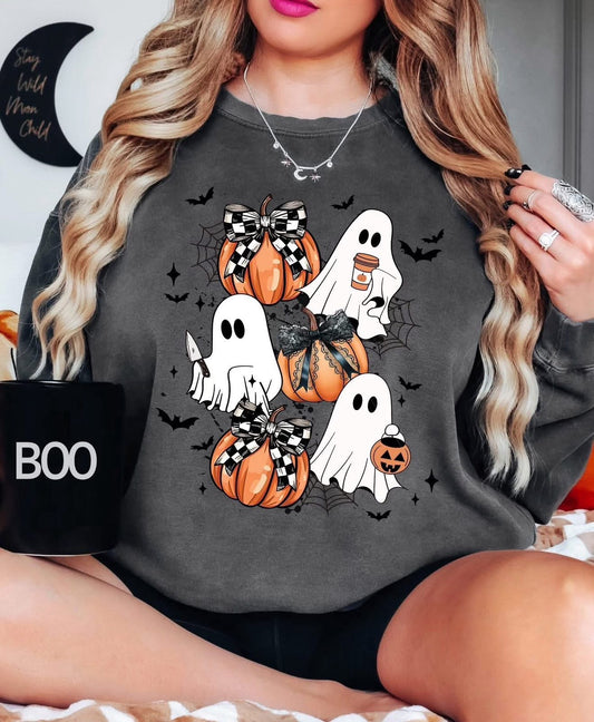 Checkered Ghost + Pumpkins